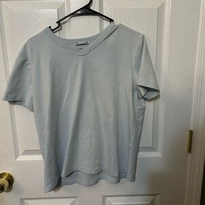 Zara Women's Soft Gray V-Neck Tee